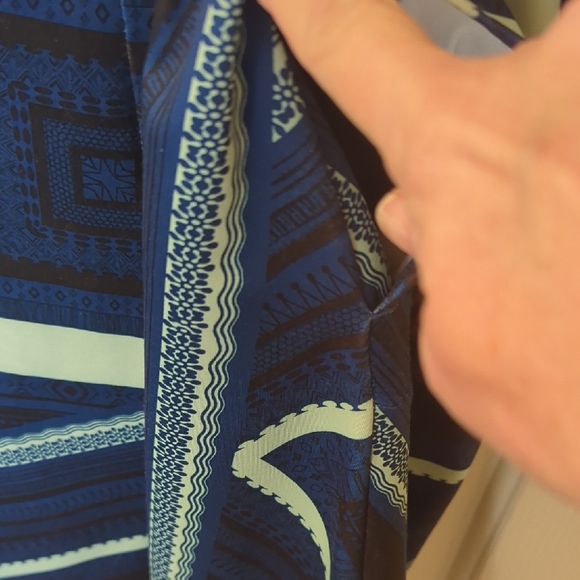 Lole Asymmetrical Dress in Blue and Black - Picture 6 of 6